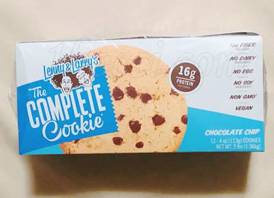 Lenny＆Larrys The COMPLETE Cookie Chocolate Chipの箱のデザイン